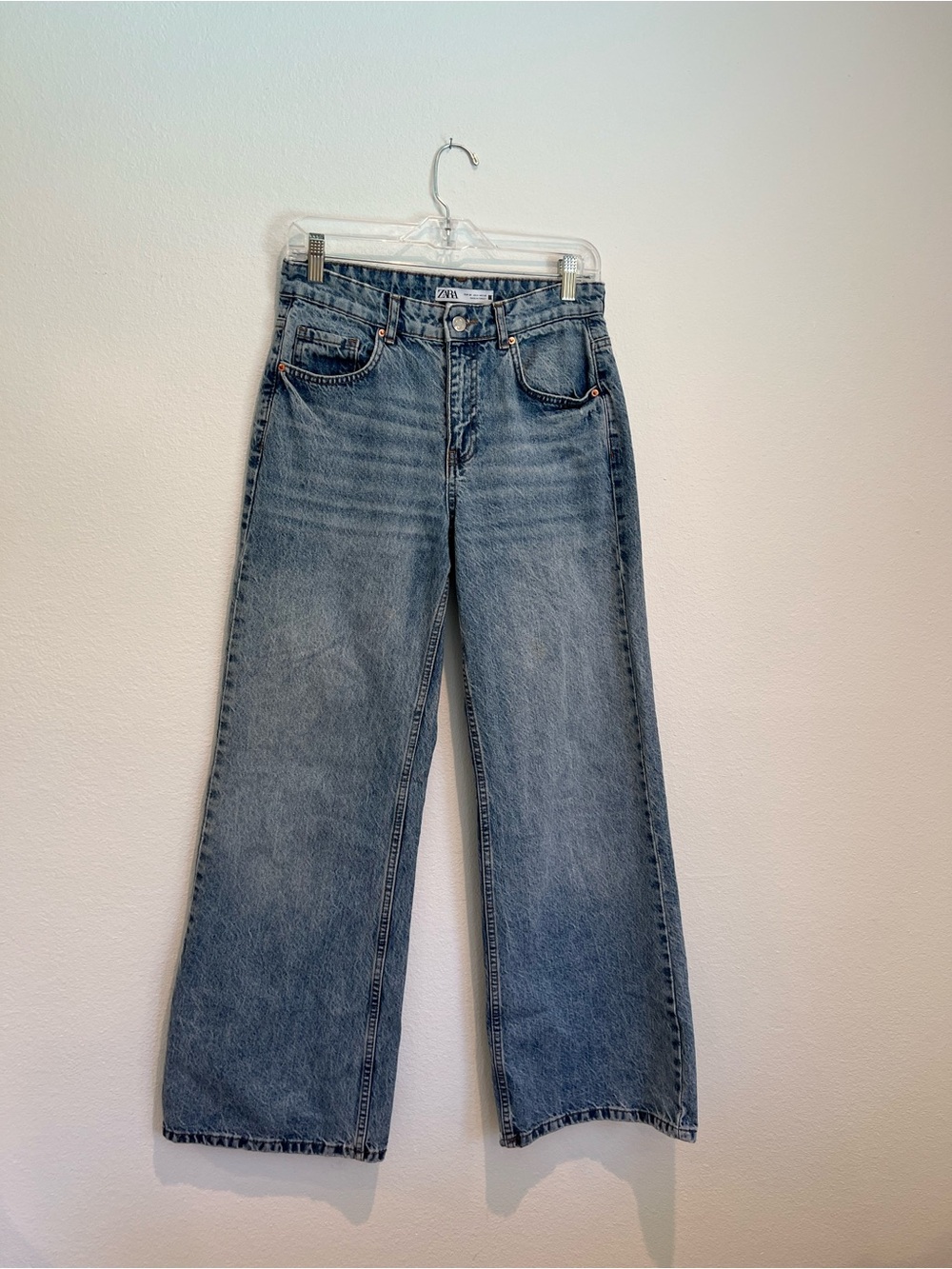 Zara Light Wash Wide Leg High-Rise Jeans